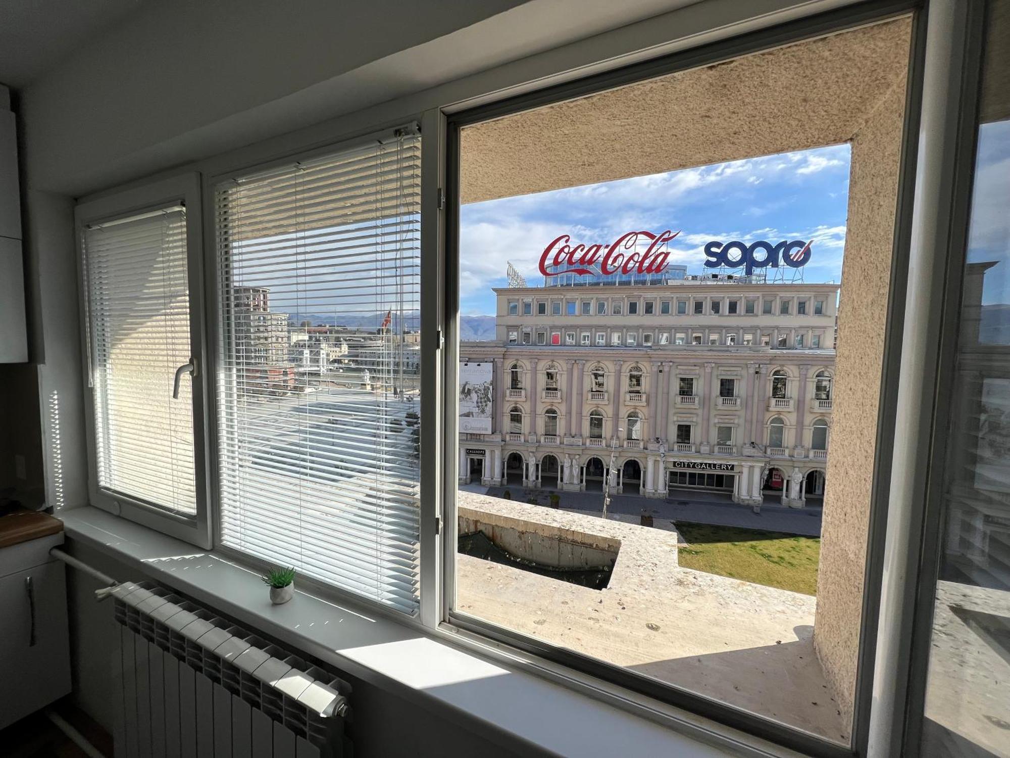 Fantazy Apartment Main Square Skopje Buitenkant foto
